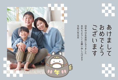 干支キャラと格子模様の和風年賀状