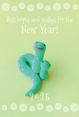 シンプルな黄緑色の蛇の写真デザイン年賀状